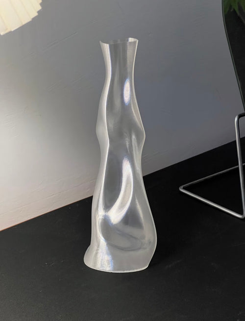 The Moonflow Vase